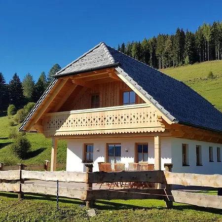 Premiumalmhuette Wiedhupf * Peterdorf